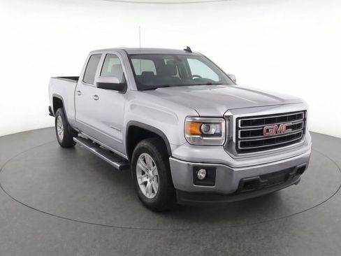Used 2014 GMC Sierra 1500 SLE w/ SLE Value Package RWD image 3