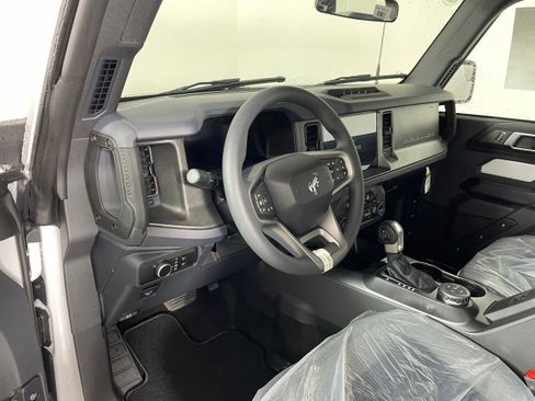 New 2025 Ford Bronco 2-Door w/ Sasquatch Package image 2