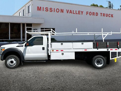 Used 2016 Ford F550 Contractor Body image 7