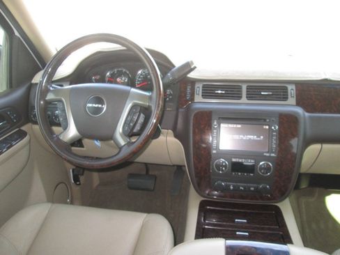 Used 2012 GMC Sierra 3500 Denali AWD/4WD image 20