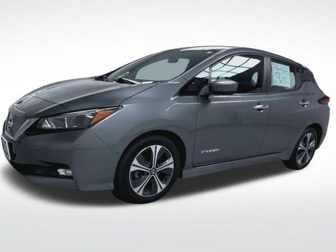 Used 2018 Nissan Leaf SV w/ SV All Weather Package FWD image 19