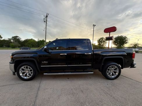 Used 2017 GMC Sierra 1500 SLT w/ Texas SLT Premium Package image 2