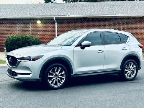 Used 2020 MAZDA CX-5 Grand Touring FWD image 6