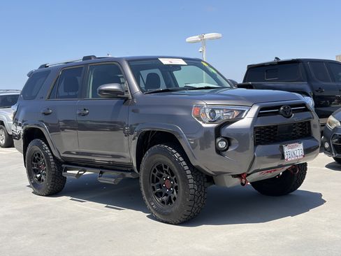 Certified 2022 Toyota 4Runner SR5 RWD image 2