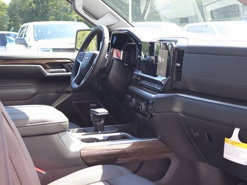 New 2026 Chevrolet Silverado 1500 RST w/ Safety Package AWD/4WD image 43