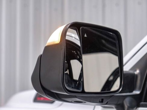 Used 2020 RAM 2500 Laramie w/ Night Edition image 40