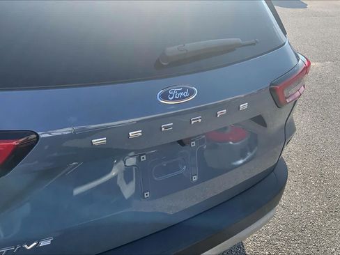 Used 2024 Ford Escape Active FWD image 31