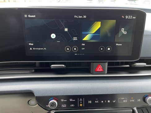 New 2026 Kia Carnival EX image 9