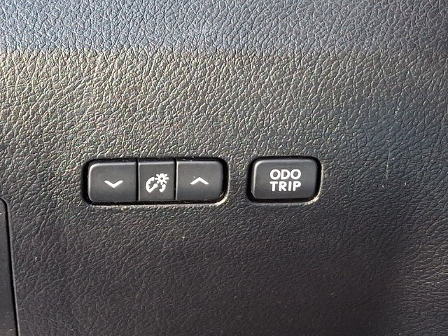 Used 2011 Lexus RX 350 AWD w/ Premium Pkg image 27