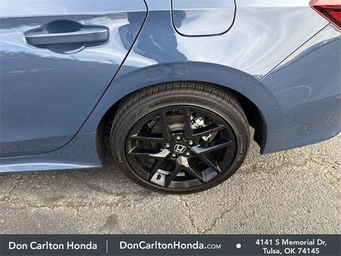 Used 2025 Honda Civic Sport image 25