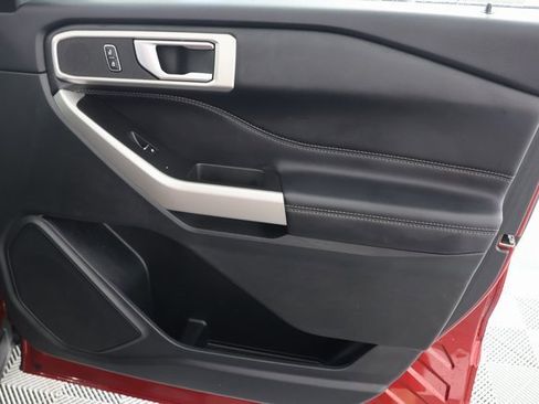 Used 2023 Ford Explorer XLT w/ Equipment Group 202A image 29