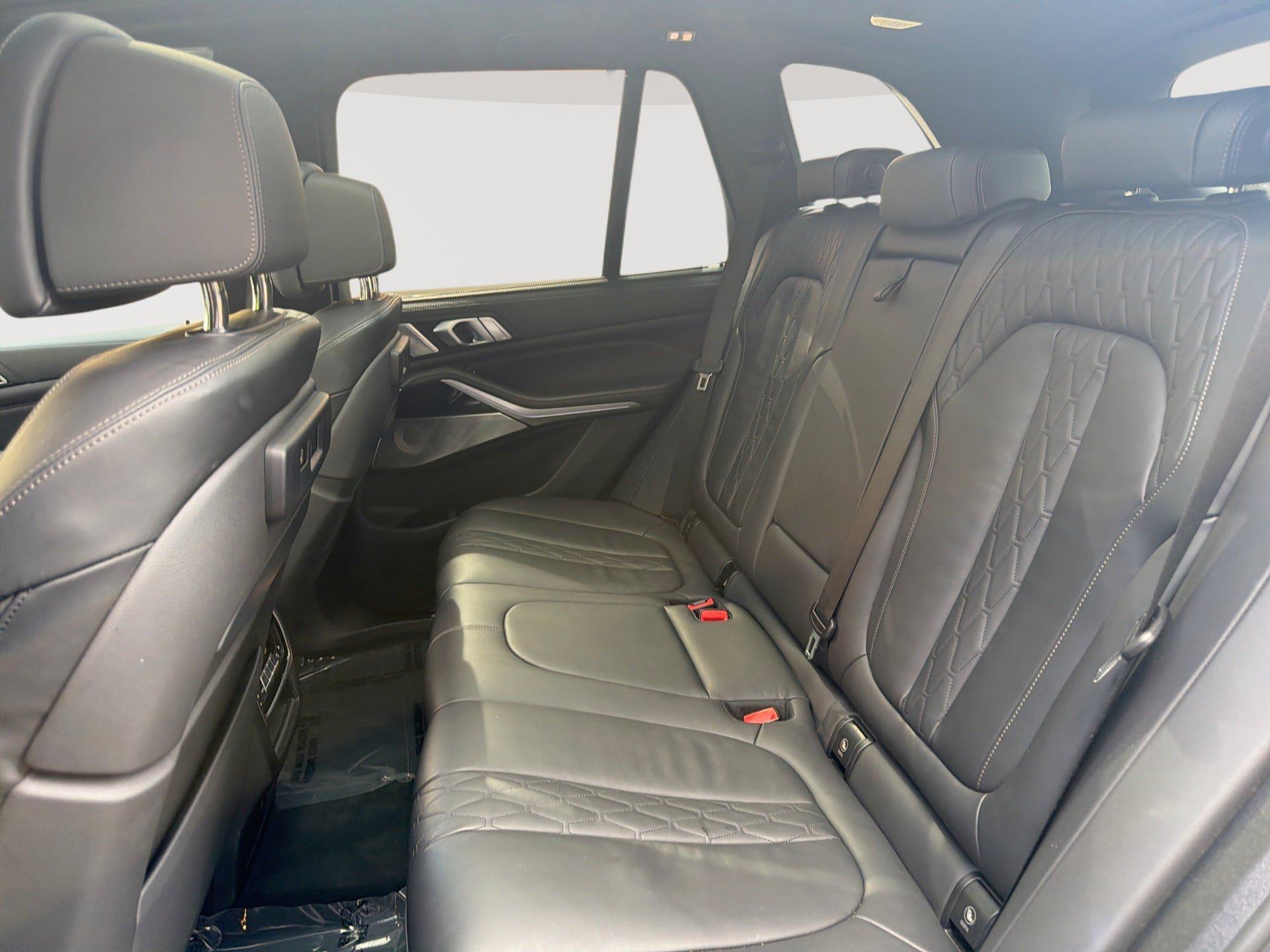 Used 2020 BMW X5 M50i w/ Executive Package AWD/4WD image 26
