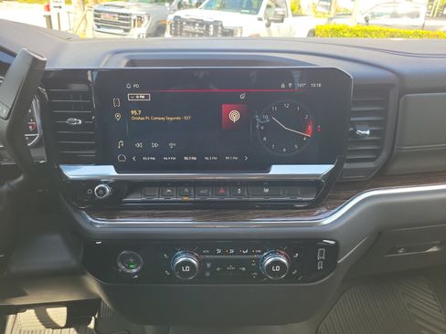 Used 2024 GMC Sierra 1500 Elevation RWD image 18