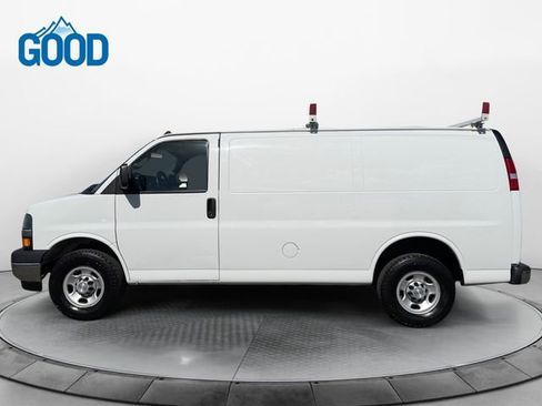 Used 2021 Chevrolet Express 2500 w/ Driver Convenience Package RWD image 2
