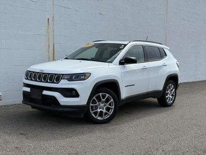 Used 2022 Jeep Compass Latitude w/ Sun and Sound Group