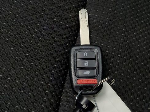 Used 2021 Honda HR-V LX image 26