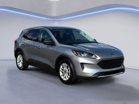 Used 2022 Ford Escape SE w/ Convenience Package image 1
