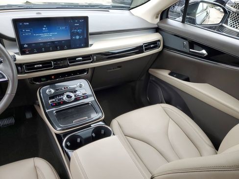 Certified 2023 Lincoln Nautilus Standard w/ Premium Package image 16