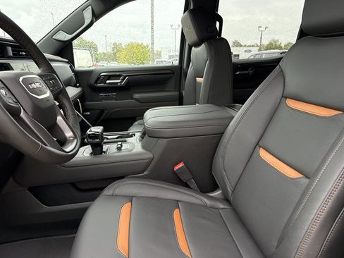 New 2026 GMC Sierra 1500 AT4 w/ AT4 Premium Package image 5