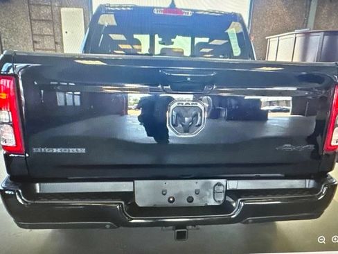 Used 2019 RAM 1500 Big Horn AWD/4WD image 3