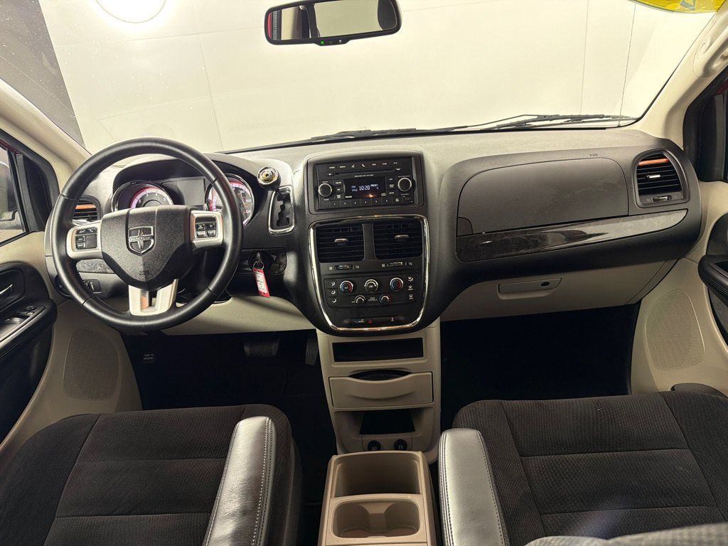 Used 2014 Dodge Grand Caravan SE w/ Quick Order Package 29E SE FWD image 22