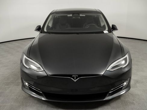 Used 2016 Tesla Model S AWD image 34
