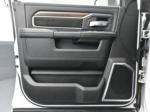 Used 2024 RAM 3500 Laramie image 22
