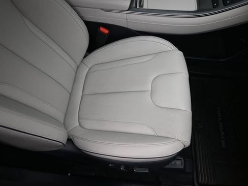 Used 2025 Hyundai Palisade Calligraphy AWD/4WD image 32