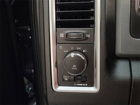 Used 2019 RAM 1500 Lone Star image 20