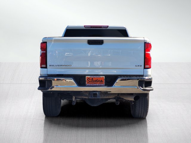 Used 2025 Chevrolet Silverado 2500 LTZ AWD/4WD image 5