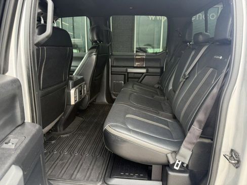 Used 2017 Ford F250 Platinum image 9