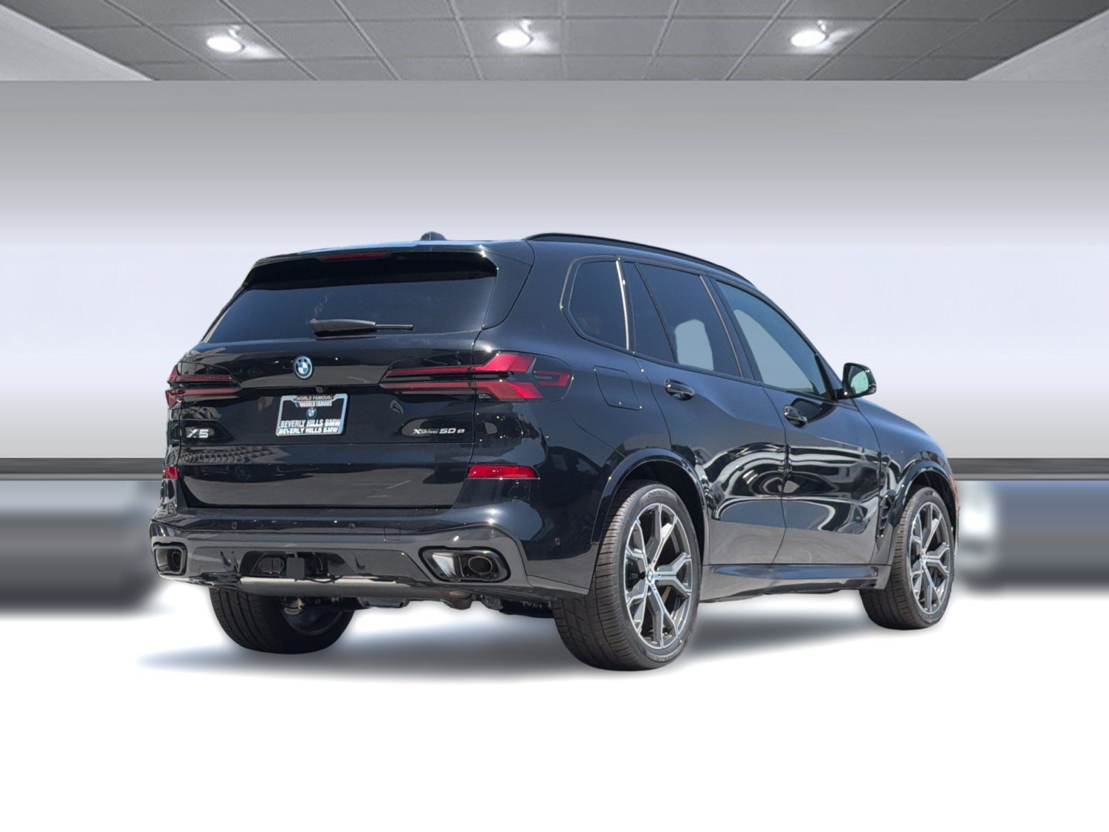 Used 2026 BMW X5 xDrive50e w/ M Sport Package AWD/4WD image 9