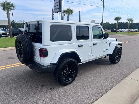 Used 2025 Jeep Wrangler Unlimited Sport S 4xe AWD/4WD image 4