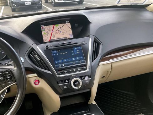 Used 2018 Acura MDX SH-AWD w/ Technology Package image 9