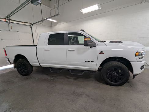 Used 2024 RAM 2500 Laramie w/ Night Edition AWD/4WD image 3