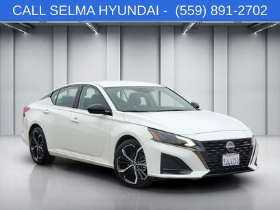 Used 2023 Nissan Altima 2.5 SR