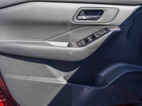 New 2026 Nissan Rogue S image 21