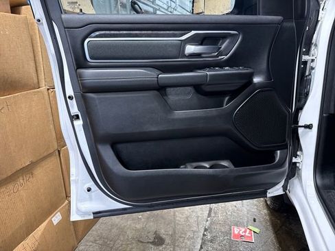 Used 2019 RAM 1500 Big Horn image 10