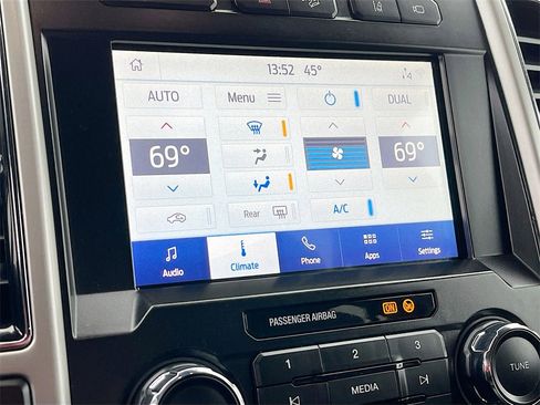 Used 2020 Ford F250 Lariat w/ Lariat Value Package image 15