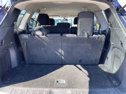 Used 2017 Nissan Pathfinder SV w/ Trailer Tow Package image 13