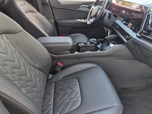 Used 2025 Kia Sportage X-Line Prestige image 9