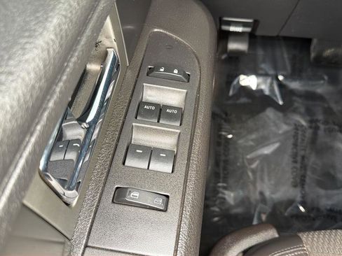 Used 2014 Ford F150 Raptor w/ Equipment Group 801A Luxury image 19