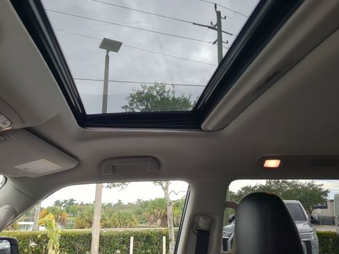 Used 2024 INFINITI QX80 Luxe image 25