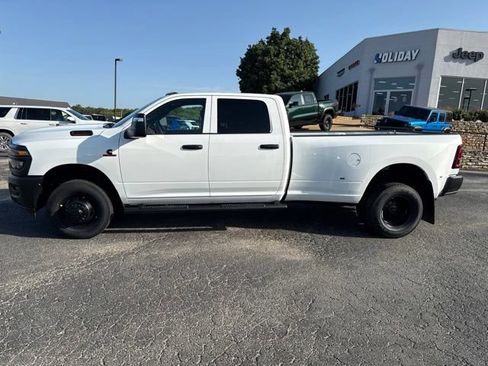 New 2026 RAM 3500 Tradesman AWD/4WD image 2