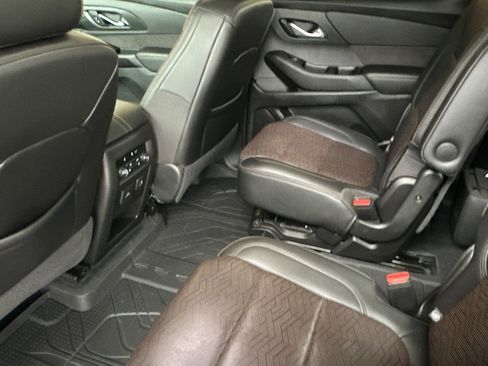 Used 2023 Chevrolet Traverse High Country w/ LPO, Floor Liner Package image 13