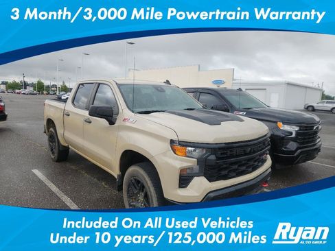 Used 2023 Chevrolet Silverado 1500 Custom Trail Boss AWD/4WD image 1