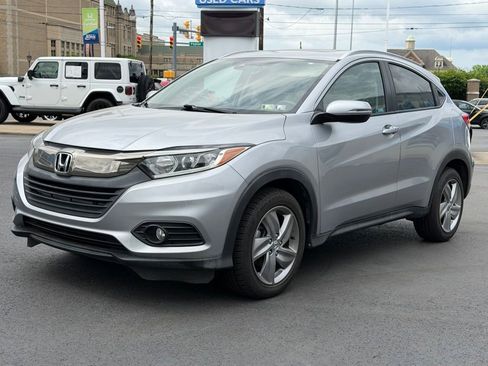 Used 2019 Honda HR-V EX image 1