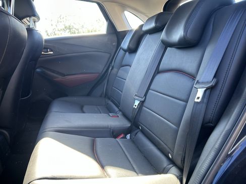 Used 2018 MAZDA CX-3 Touring image 11