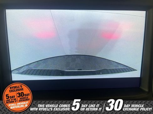 Used 2022 Chevrolet Silverado 2500 LT w/ Convenience Package image 38