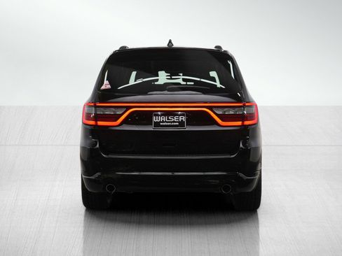 Used 2022 Dodge Durango R/T w/ Blacktop Package AWD/4WD image 4